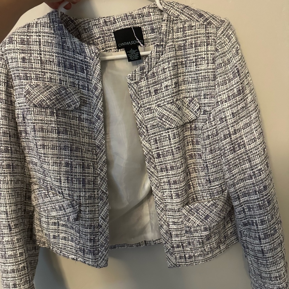 Cynthia row key blazer jacket! Barely worn size small!